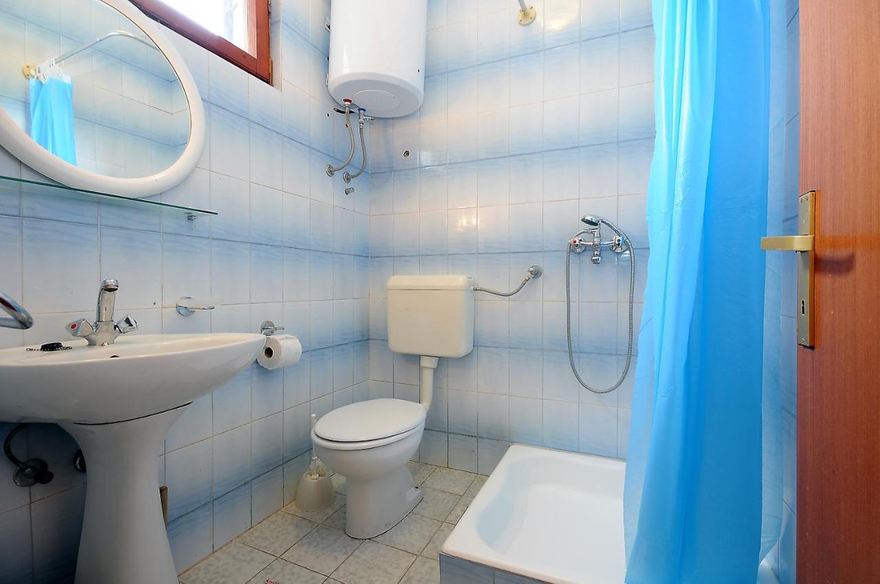 Apartments Valentina-B Nin Bagian luar foto